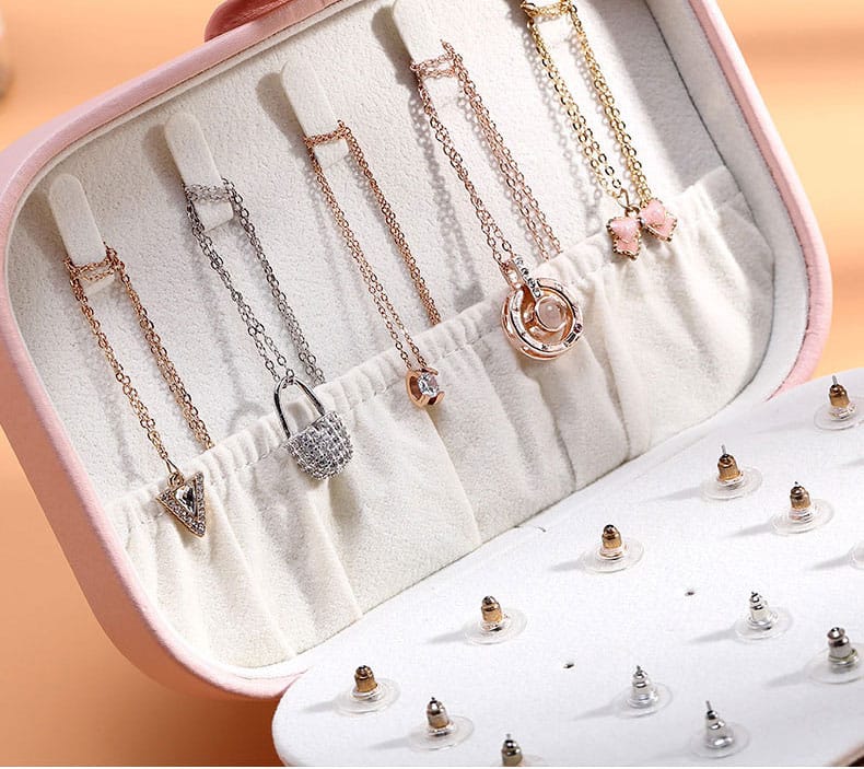 Medium Leather Jewelry Organizer - My Store