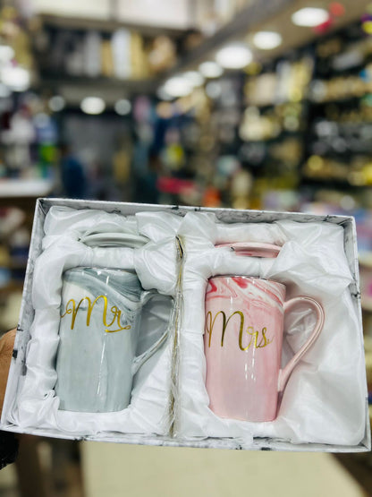 2-Piece Mr. & Mrs. Marble Ceramic Coffee Mug Set with Lids & Gold Spoons