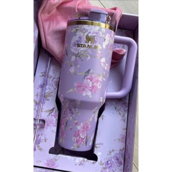 The Stanley X LoveShackFancy Quencher With Gift Box - My Store