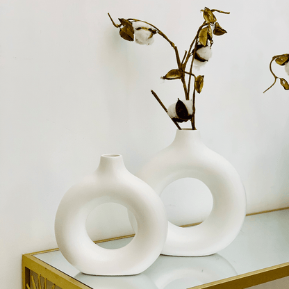 Modern Minimalist Heavy Plastic Donut Vase