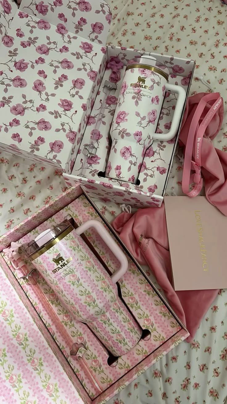 The Stanley X LoveShackFancy Quencher With Gift Box - My Store