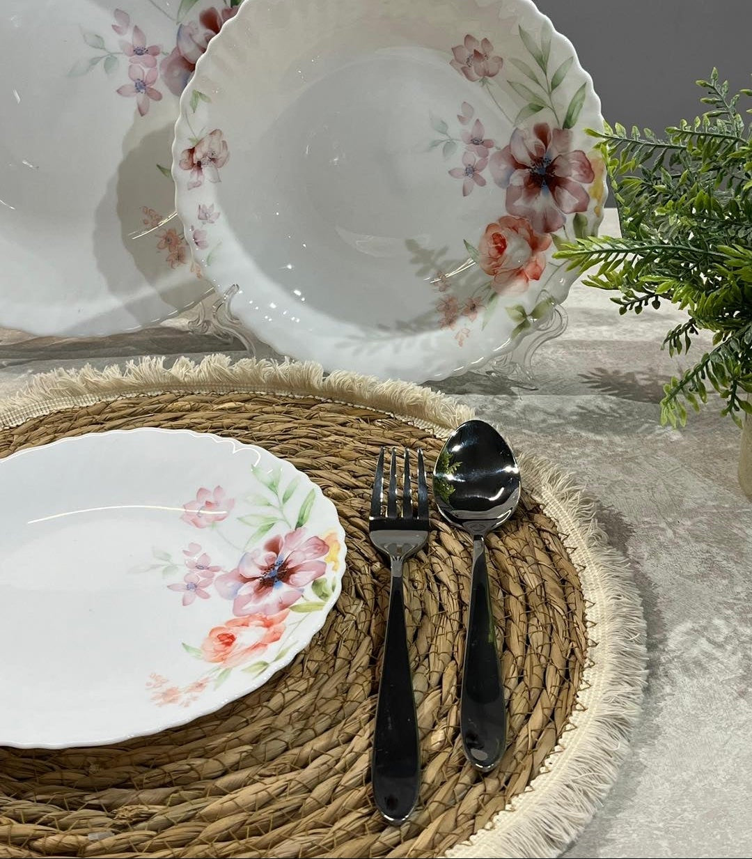 Danny Home 18-Piece Floral Dinnerware Set - My Store