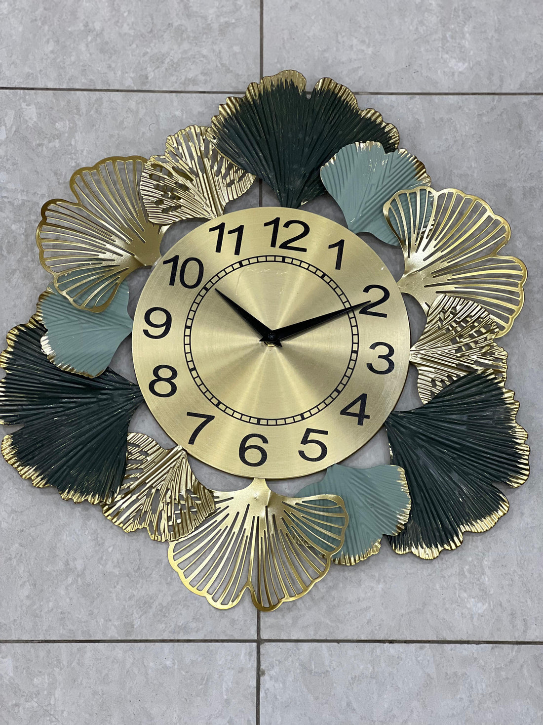 Luxury Metal Leaf Wall Clock - My Store